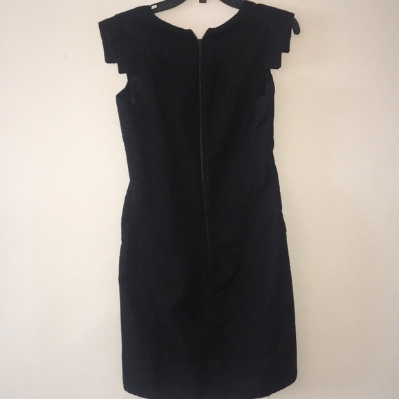 EUC Shift dress - Picture 6 of 6